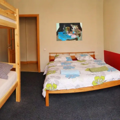Отель Cinnamon Sally Backpackers Hostel Латвия, Рига - отзывы, цены и фото номеров - забронировать отель Cinnamon Sally Backpackers Hostel онлайн детские мероприятия
