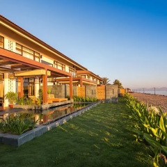 Отель Golden Sand Resort & Spa
