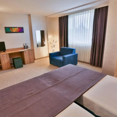 Terra Europe Hotel Тырговиште комната для гостей фото 2