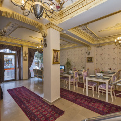 Istanbul Holiday Hotel интерьер отеля