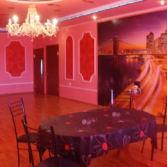 Hostel at Griboedova развлечения