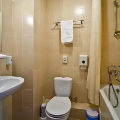 Kharkov Kohl Hotel комната для гостей фото 9