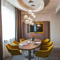 Гостиница Mercure Тюмень Центр 4* Представительский люкс с различными типами кроватей