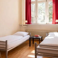 All In Hostel Стандартный номер разные типы кроватей