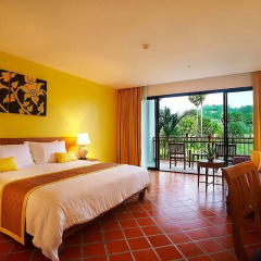 Отель Naithonburi Beach Resort Phuket 4* Улучшенный номер с различными типами кроватей