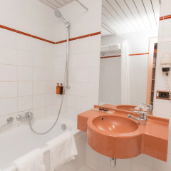 Отель Aris Grand Place 3* Улучшенный номер фото 6