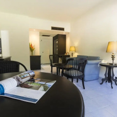 Отель Amora Beach Resort Phuket комната для гостей фото 6