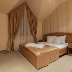 Отель Best Western Bohemian Resort (Севан) комната для гостей