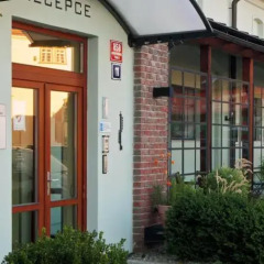 Hotel Chvalská Tvrz вид на фасад фото 2