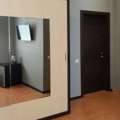 Гостевой дом Holidays Rooms Gelendzhik Улучшенный номер с различными типами кроватей фото 15