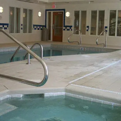 Отель Fairfield Inn & Suites Effingham бассейн