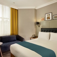 100 Queen's Gate Hotel London, Curio Collection by Hilton комната для гостей фото 10