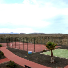 Отель Pierre & Vacances Village Club Fuerteventura OrigoMare спортивное сооружение