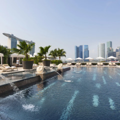 Отель Mandarin Oriental, Singapore бассейн