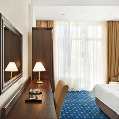 Гостиница Бристоль 3* Номер Делюкс разные типы кроватей фото 3