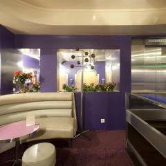 Super Hotel