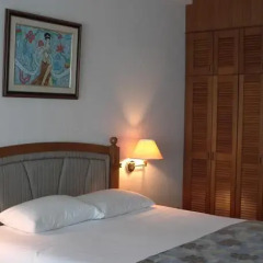Отель Orchard Grand Court комната для гостей