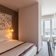 Бизнес Отель Континенталь 4* Улучшенный номер фото 4