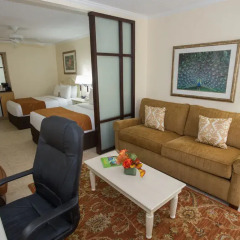 Comfort Suites Paradise Island In Paradise Island Bahamas From