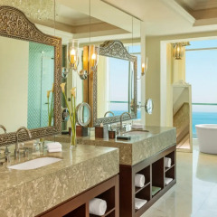 Отель Ajman Saray, a Luxury Collection Resort ванная