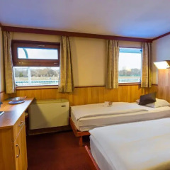 Fortuna Boat Hotel and Restaurant 3* Стандартный номер-кабина с различными типами кроватей