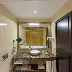 Гостиница Ramada Kazan City Centre 4* Люкс с различными типами кроватей фото 5