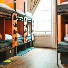 Clink78 Hostel Кровать в женском общем номере с двухъярусной кроватью