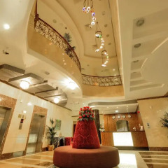 One to One Clover Hotel & Suites