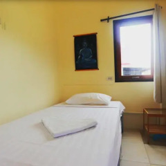 Phuket Paradise Hotel 2* Кровать в общем номере с двухъярусной кроватью