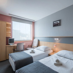 Отель Weiser hotel Польша, Вроцлав - 3 отзыва об отеле, цены и фото номеров - забронировать отель Weiser hotel онлайн комната для гостей фото 9
