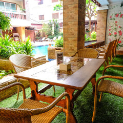 Aiyaree Place Hotel питание