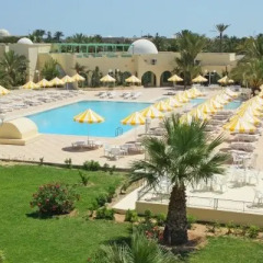 Отель Hôtel Venice Beach Djerba Тунис, Мидун - отзывы, цены и фото номеров - забронировать отель Hôtel Venice Beach Djerba онлайн бассейн фото 2