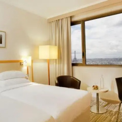 Отель Hyatt Regency Paris Etoile 4* Стандартный номер с двуспальной кроватью фото 2
