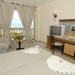 Atrium Beach Hotel & Aqua Park - All Inclusive комната для гостей фото 5