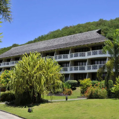 Отель InterContinental Resort Tahiti Французская Полинезия, Фааа - 1 отзыв об отеле, цены и фото номеров - забронировать отель InterContinental Resort Tahiti онлайн вид на фасад