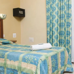 Отель Euroclub Hotel Мальта, Каура - 1 отзыв об отеле, цены и фото номеров - забронировать отель Euroclub Hotel онлайн сейф в номере