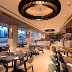 Отель Hilton Garden Inn Singapore Serangoon гостиничный бар