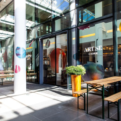 Отель DoubleTree by Hilton Hotel London - Westminster Великобритания, Лондон - 4 отзыва об отеле, цены и фото номеров - забронировать отель DoubleTree by Hilton Hotel London - Westminster онлайн вид на фасад фото 2