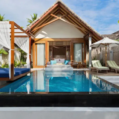 Отель Furaveri Island Resort & Spa 5* Вилла Beach с бассейном с различными типами кроватей