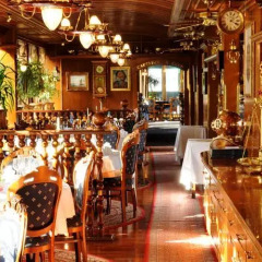 Отель Admiral Botel гостиничный бар фото 2
