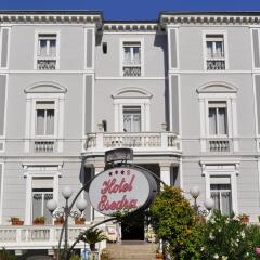 Hotel Esedra вид на фасад фото 4