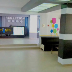Отель Party Hotel Vladislav - Adults Only Болгария, Золотые пески - отзывы, цены и фото номеров - забронировать отель Party Hotel Vladislav - Adults Only онлайн интерьер отеля