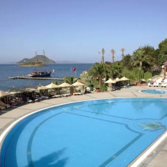 Отель Kadikale Resort – All Inclusive бассейн фото 4