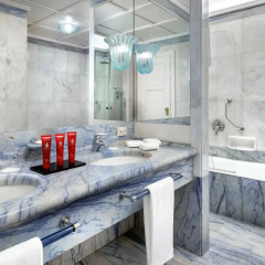 Hotel Danieli, a Luxury Collection Hotel, Venice 5* Люкс с двуспальной кроватью фото 11