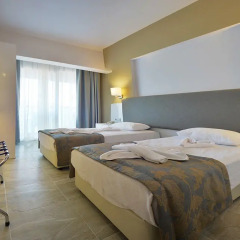 Отель Maris Beach Otel комната для гостей
