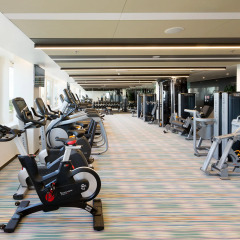 Radisson Blu Hotel Olumpia фитнесс-зал