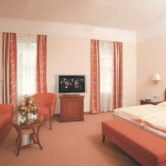 Hotel Stefanie 4* Улучшенный номер с различными типами кроватей фото 4