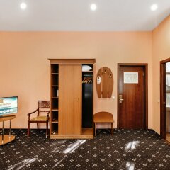 Гостиница Бристоль 3* Улучшенный номер с различными типами кроватей фото 4