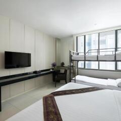 Mandarin Hotel Managed by Centre Point 4* Номер Делюкс Quartette с различными типами кроватей фото 2