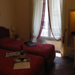 Отель Locanda Colosseo Рим комната для гостей фото 7